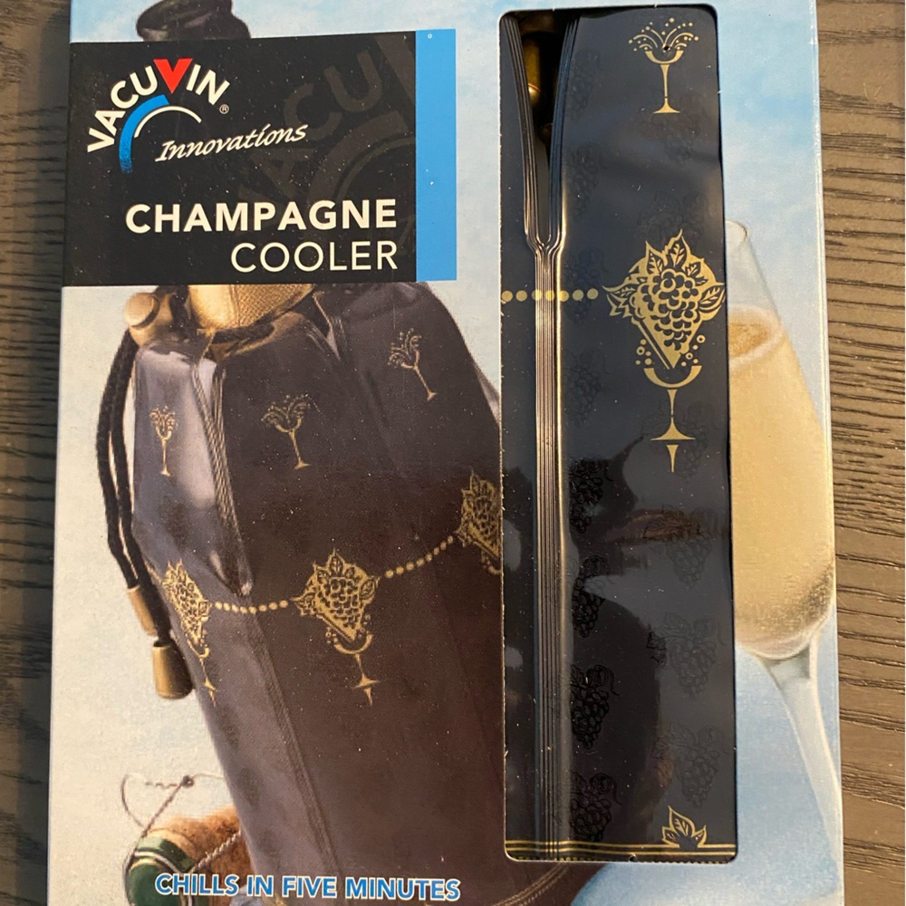 Vacuvin Champagne Cooler with Gold Accents